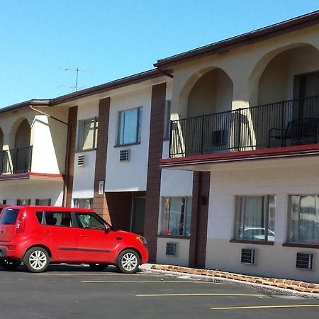 Americas Best Inn&Suites Urbana Exterior foto