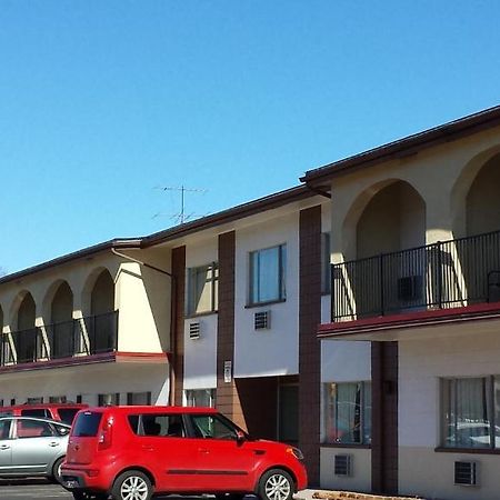 Americas Best Inn&Suites Urbana Exterior foto