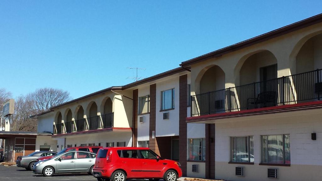 Americas Best Inn&Suites Urbana Exterior foto