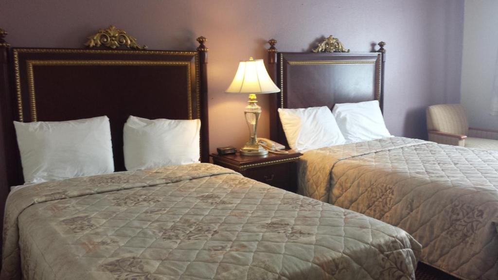 Americas Best Inn&Suites Urbana Habitación foto